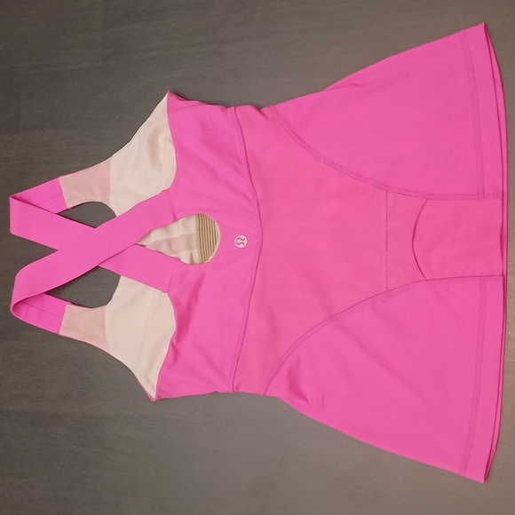 Lululemon Cross Back Tank - Picture 3 of 6